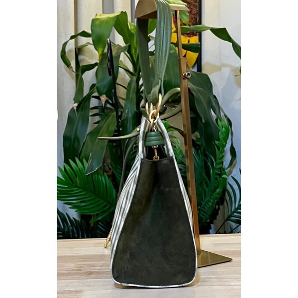 ✺✺ AUTHENTIC TORY BURCH GREEN AND WHITE PLAID PETITE LEE RADZIWILL ✺✺ - Picture 3 of 14